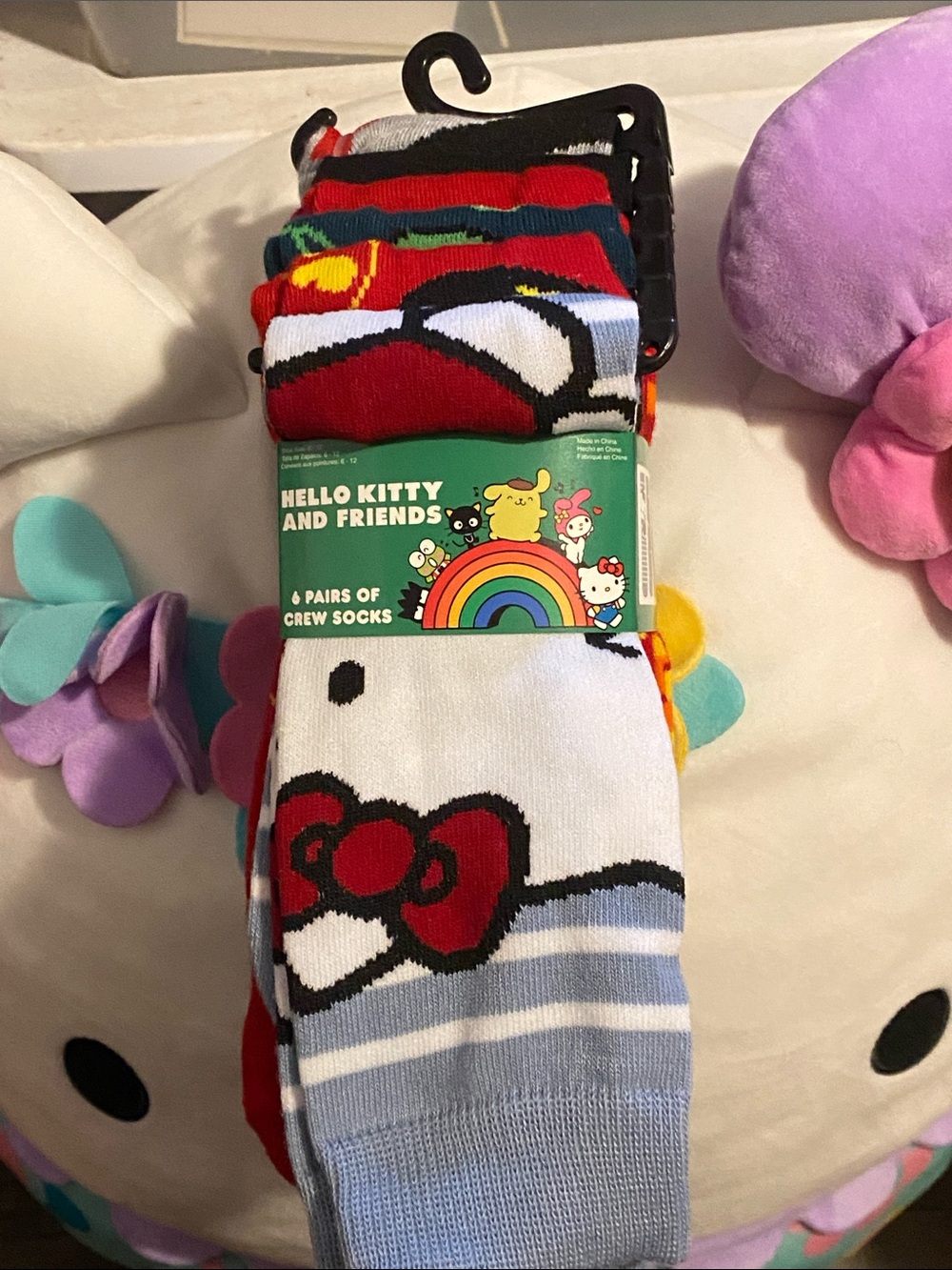 NWT Hello Kitty and Friends Crew Socks 🩷🖤